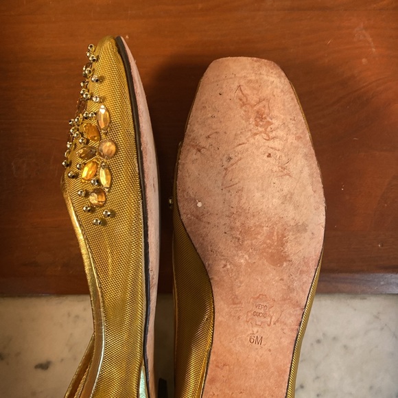 J. RENEE! Gold Beaded Flats Size 6 - Picture 8 of 8